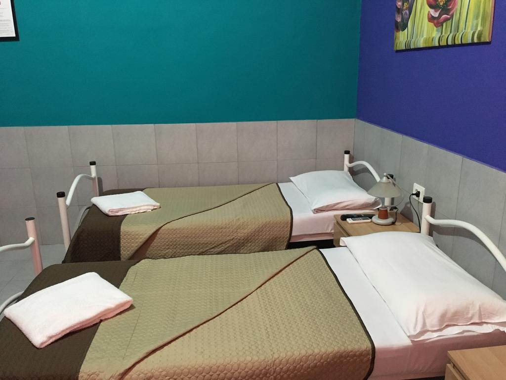 Volturno House Hostel โรม ห้อง รูปภาพ